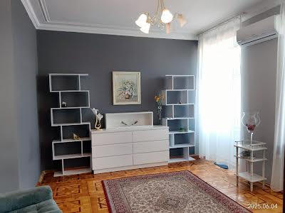 квартира за адресою Будівельників вул., 38/14