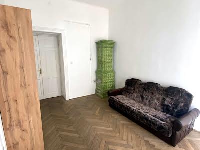 квартира за адресою Сербська вул., 13