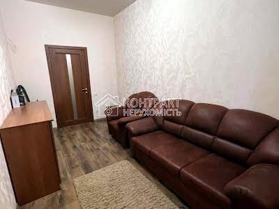 квартира за адресою Отакара Яроша пров., 20 к1