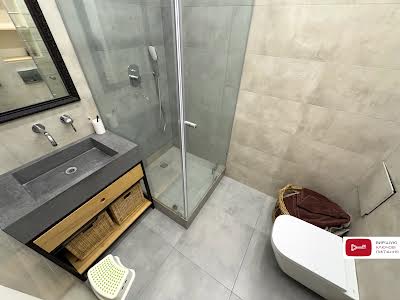 квартира за адресою Регенераторна вул., 4
