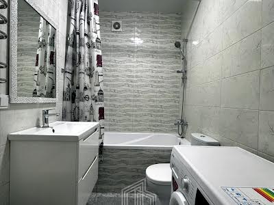 квартира по адресу Джерельна ул., 10