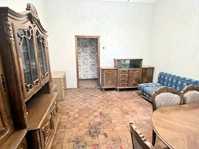 квартира за адресою Базарна вул., 21