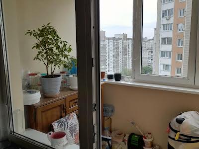 квартира за адресою Драгоманова вул., 1-Г