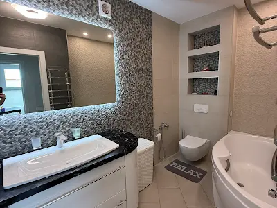 квартира за адресою Райдужна вул., 96