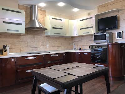 квартира за адресою Польова вул., 73