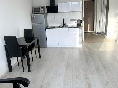 квартира за адресою Миколи Бажана просп., 17