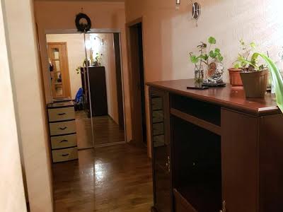 квартира за адресою Слави бульв., 8