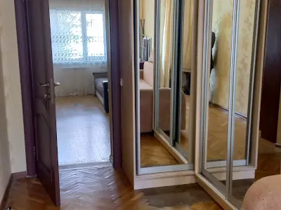 квартира за адресою Дорогожицька вул., 16