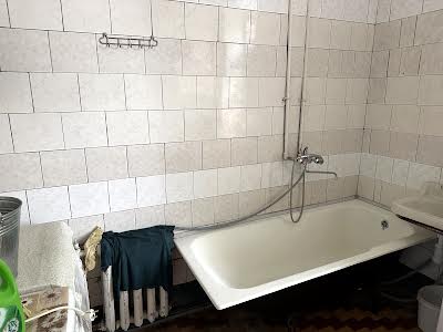 комната по адресу Всеволода Петрива ул. (Кирпоноса), 12