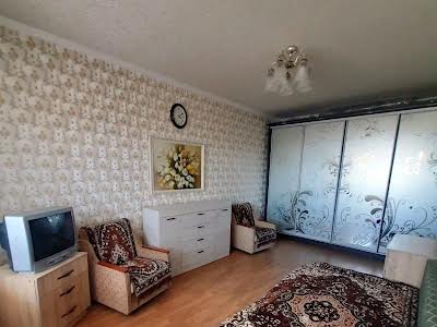 квартира за адресою Академіка Заболотного вул., 28
