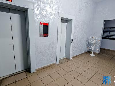 квартира за адресою Миколи Закревського вул., 42-А