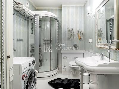 квартира за адресою Бориса Гмирі вул., 8б