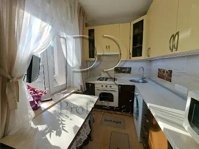 квартира за адресою Деревлянська вул. (Якіра), 20А