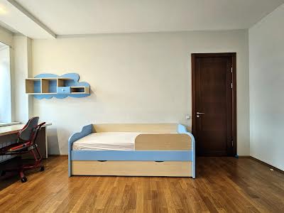 квартира по адресу Панаса Мирного ул., 8
