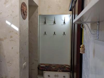 квартира за адресою Олександра Кониського вул. (Володарського), 10