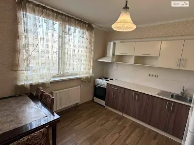 квартира за адресою Соломії Крушельницької вул., 13