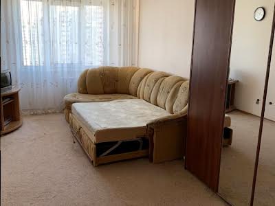 квартира за адресою Драгоманова вул., 12