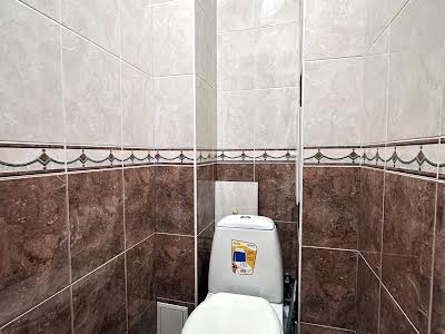 квартира за адресою Мілютенка вул., 17-В