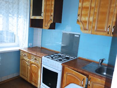 квартира по адресу Героев Крут ул. (Валентини Терешкової), 4