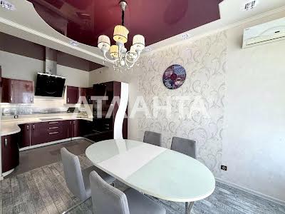 квартира по адресу Французский бульв., 22/3