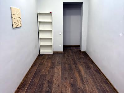 коммерческая по адресу Пихоты Короля, 19