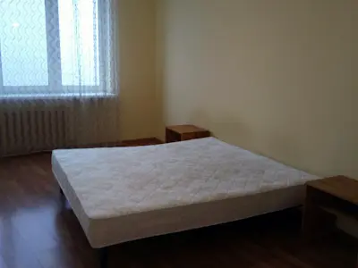 квартира по адресу Олены Пчилки ул., 2