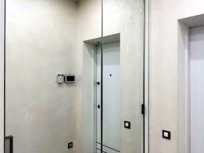 квартира за адресою Одеса, Літературна вул., 1А