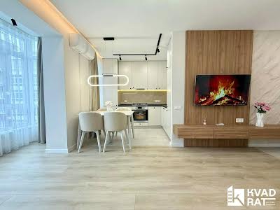 квартира за адресою Височана вул., 18