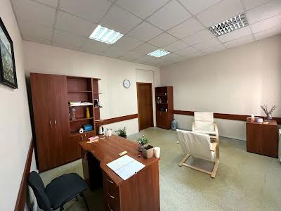 комерційна за адресою Європейська вул. (Миронова), 5-А