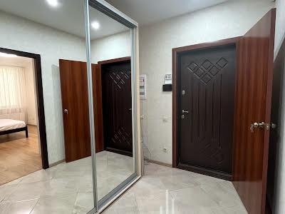 квартира за адресою Регенераторна вул., 4 