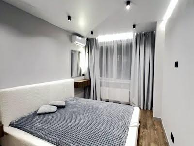 квартира по адресу Радісна, 2