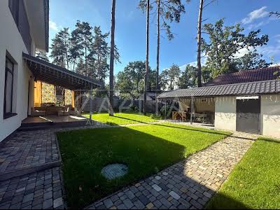 будинок за адресою Левка Лук'яненка вул.