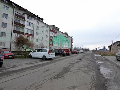 квартира за адресою Підпечерська, 8