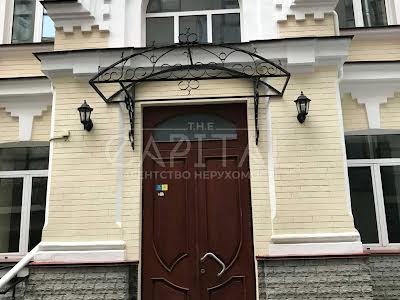 комерційна за адресою Дмитрівська вул., 44б