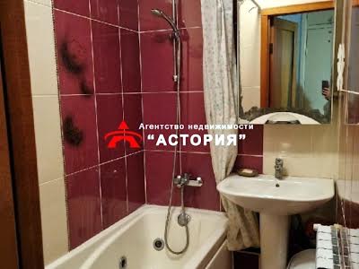 квартира за адресою Запорізька вул., 7