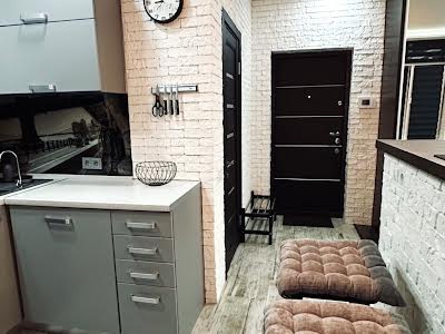 квартира за адресою Соборна вул., 103/3