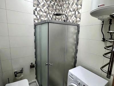 квартира за адресою Курортний пров., 1-Б