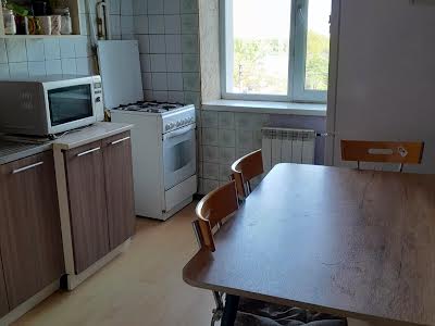 квартира за адресою Прирічна вул., 27-Г