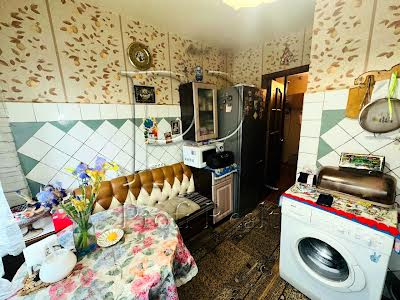 квартира за адресою Миколи Ушакова вул., 14