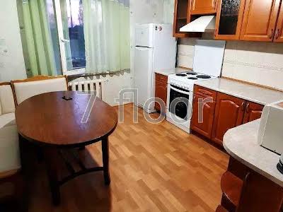 квартира за адресою Рональда Рейгана вул., 42