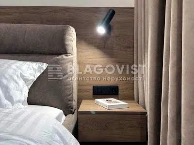 квартира по адресу Олександра Олеся ул., 7
