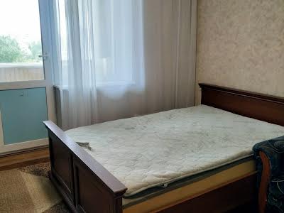 квартира за адресою Сержа Лифаря вул. (Олександра Сабурова), 17