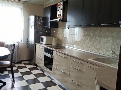 квартира по адресу Милославская ул., 4