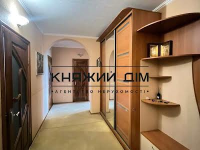 квартира за адресою Драгоманова вул., 31Б