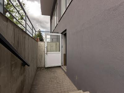 комерційна за адресою Городоцька вул., 226а, корп. 1-4