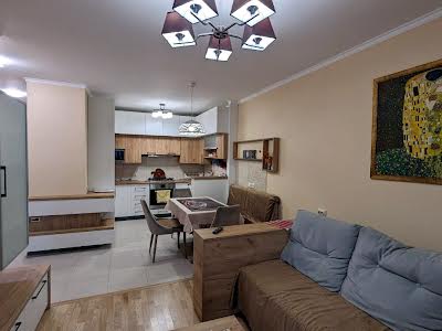 квартира за адресою Мазепи вул., 2