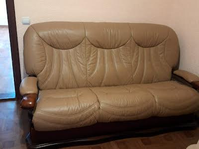 квартира за адресою Миколи Вінграновського вул., 2