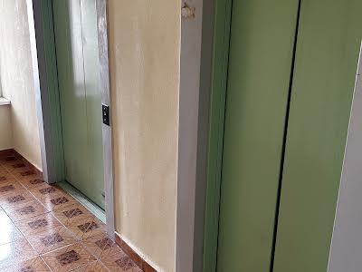 квартира по адресу Ивана Пулюя ул., 2
