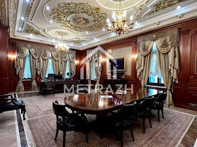 комерційна за адресою Володимирська вул., 49-А