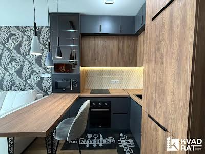 квартира за адресою Романа Левицького вул., 10